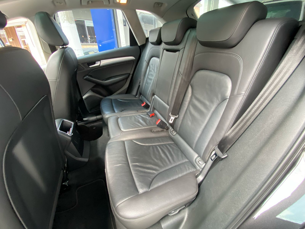 Audi Q5 Cinza
