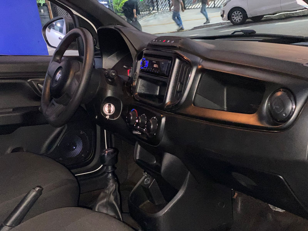 Fiat Strada Branco