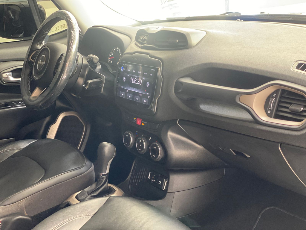 Jeep Renegade Preto