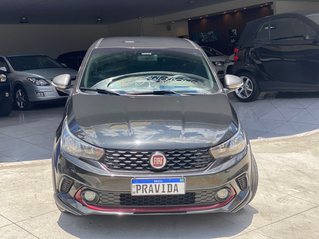Fiat Argo Preto