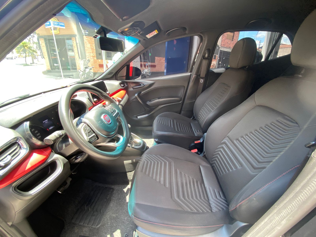 Fiat Argo Preto