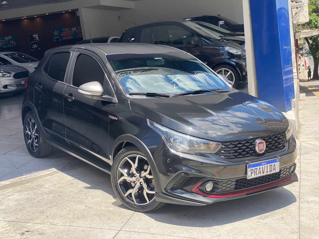 Fiat Argo Preto