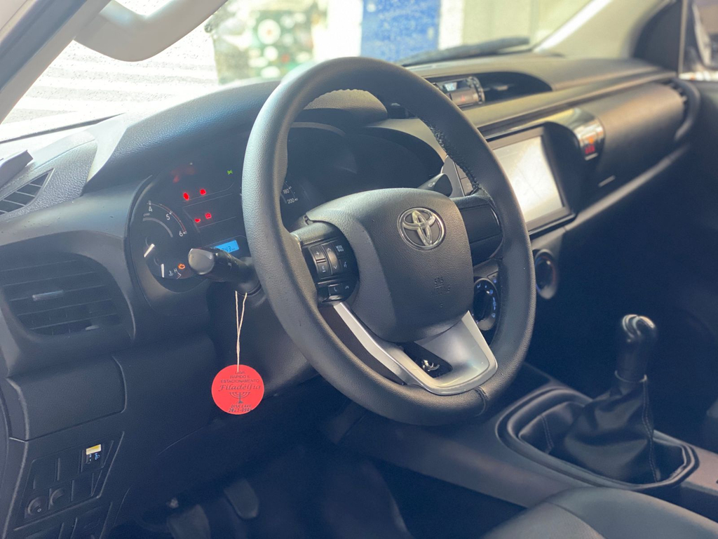 Toyota Hilux Cabine Dupla Branco
