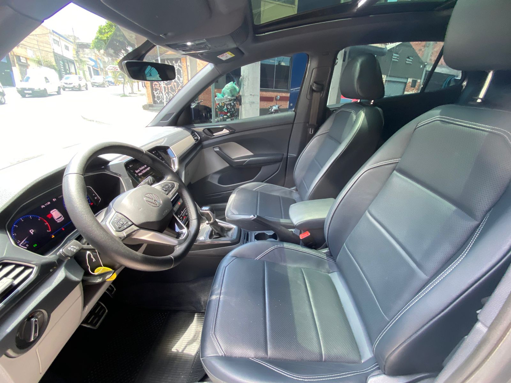 Volkswagen T-Cross Cinza