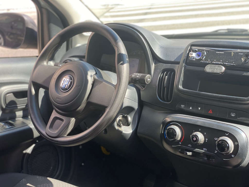 Fiat Mobi Branco