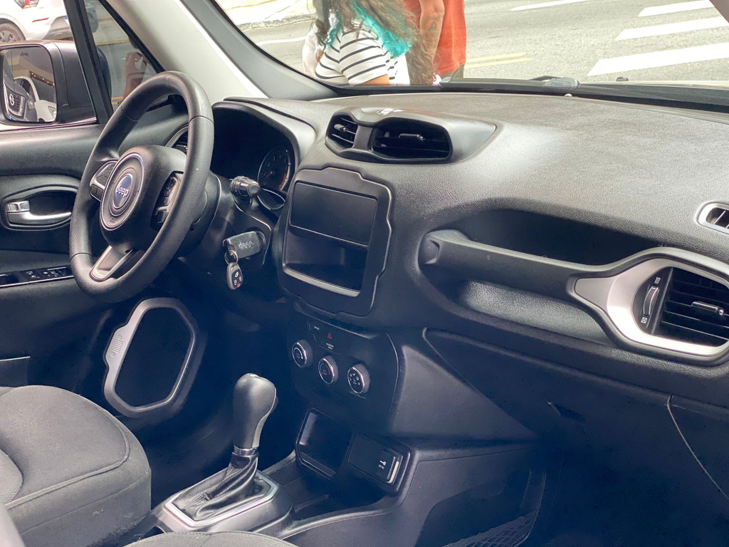 Jeep Renegade Preto