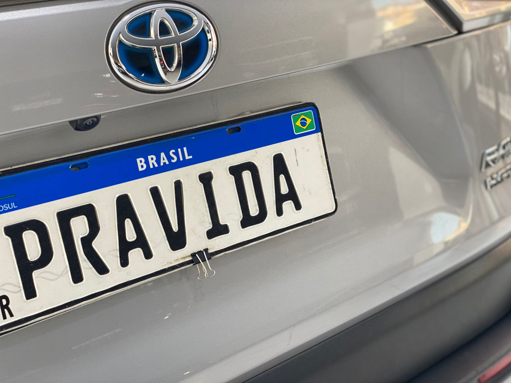 Toyota RAV4 Prata