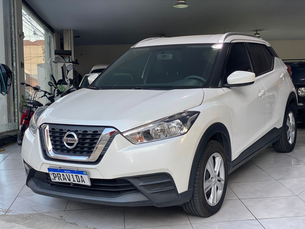 Nissan Kicks Branco