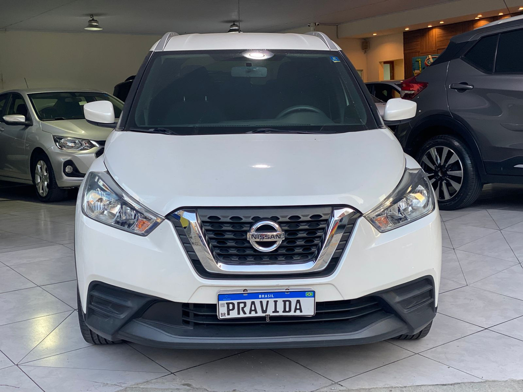 Nissan Kicks Branco