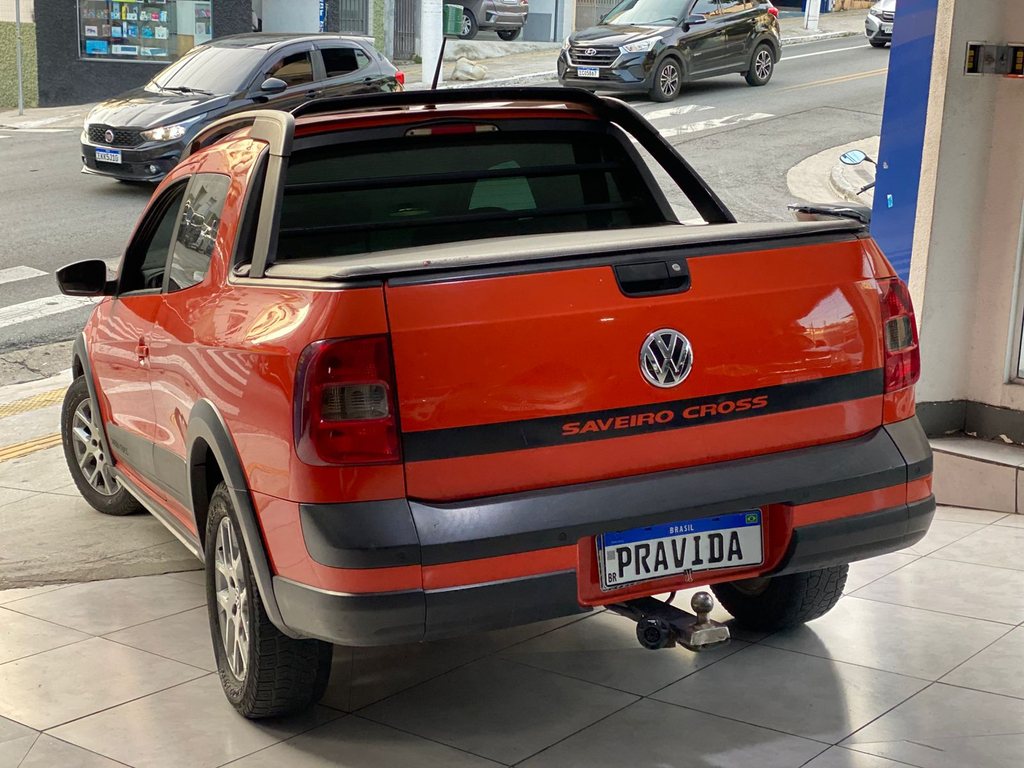 Volkswagen Saveiro Laranja