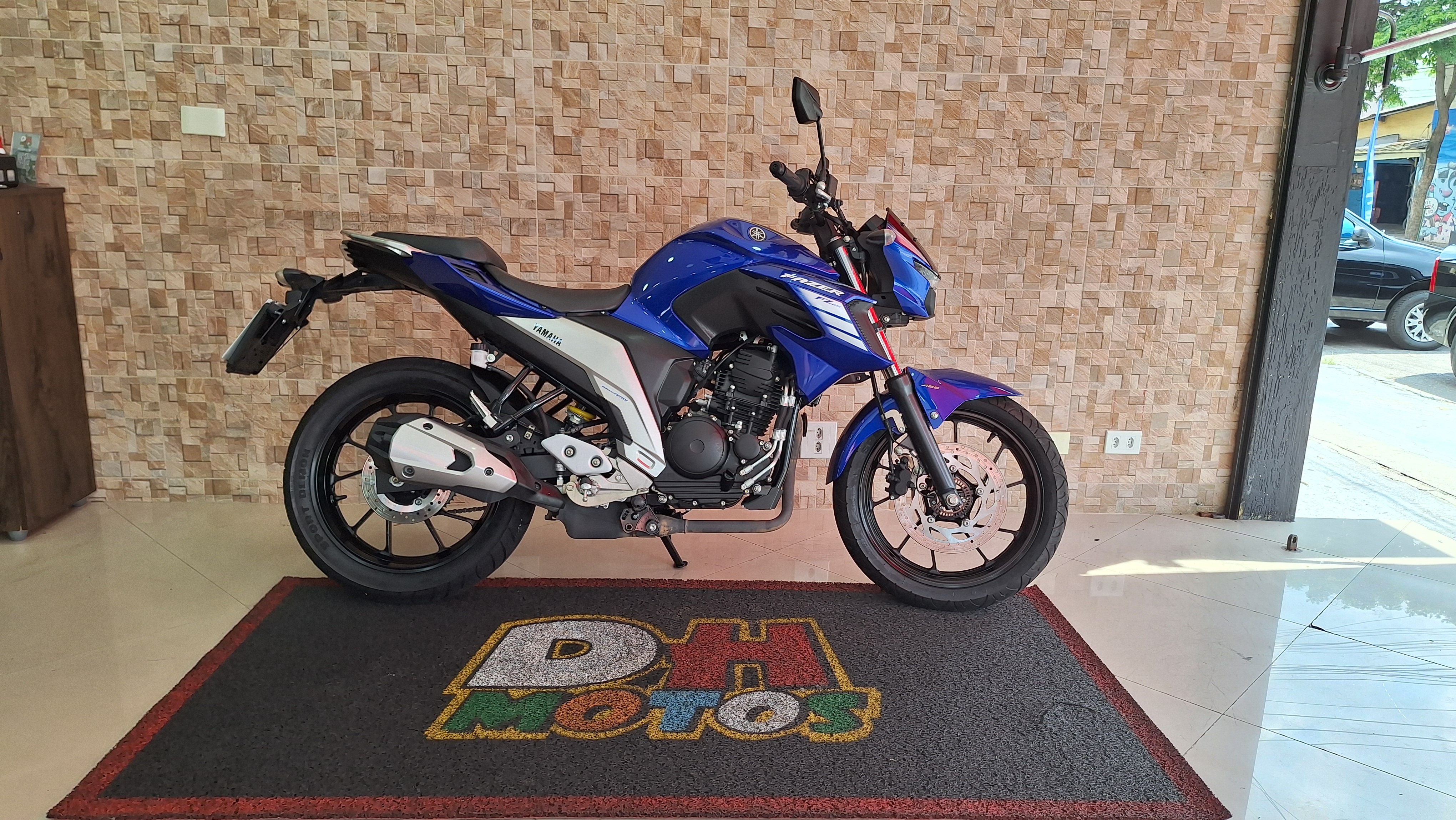 Yamaha FZ25 Azul