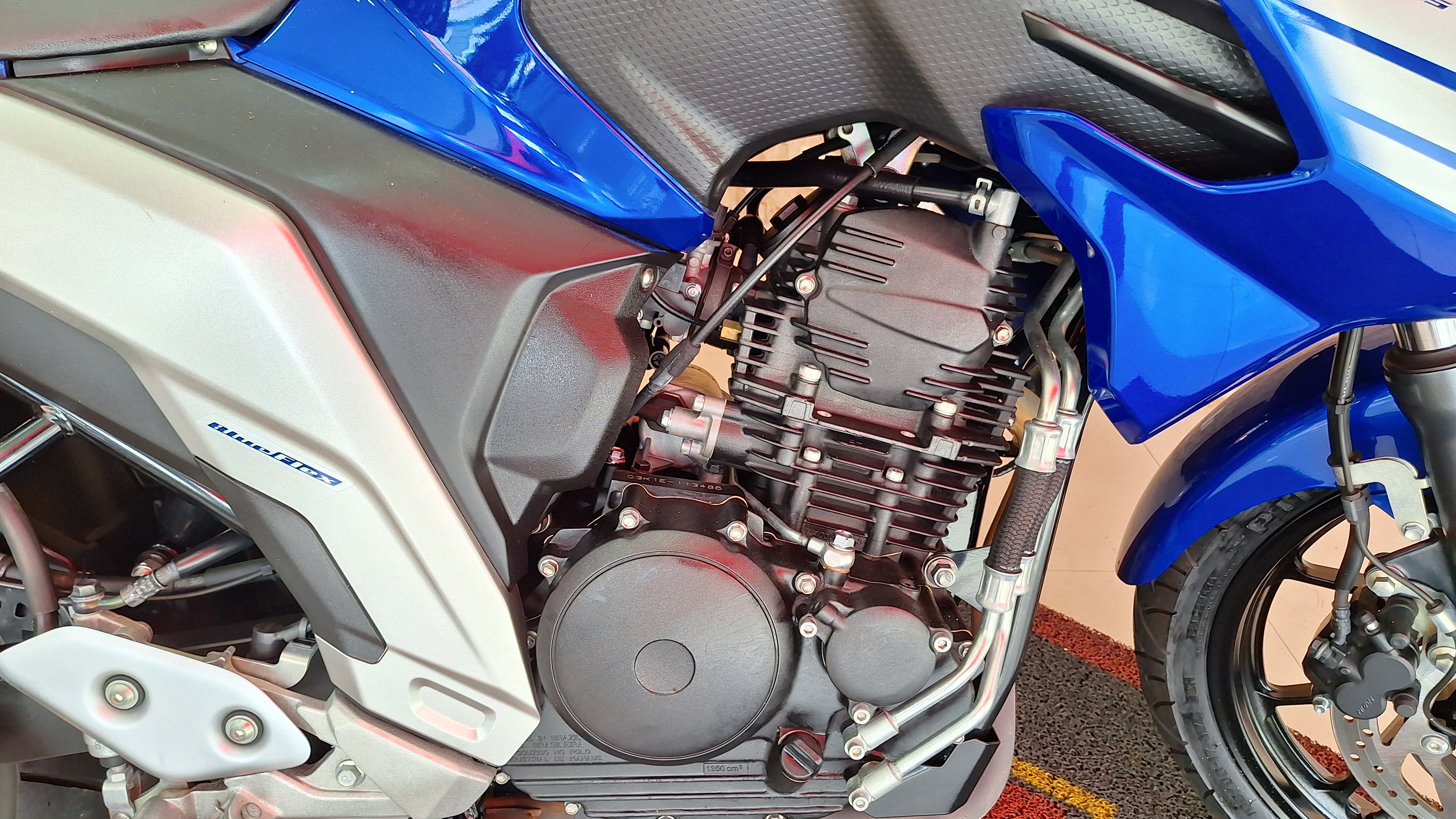 Yamaha FZ25 Azul