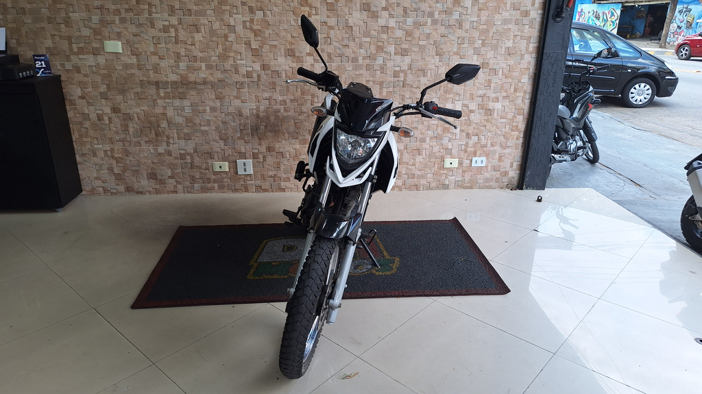 Yamaha XTZ Branco