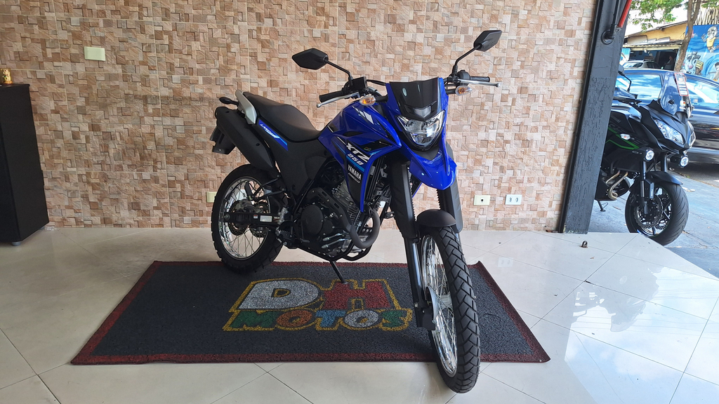 Yamaha XTZ Azul
