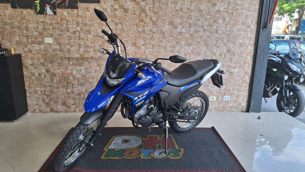 Yamaha XTZ Azul