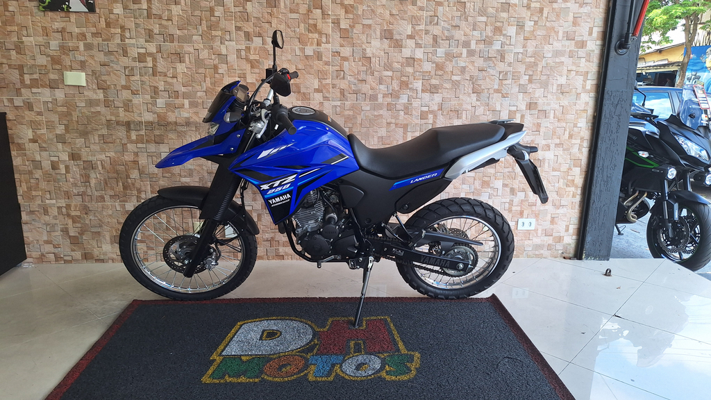 Yamaha XTZ Azul