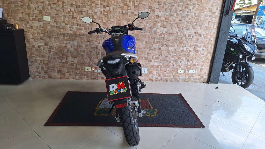 Yamaha XTZ Azul