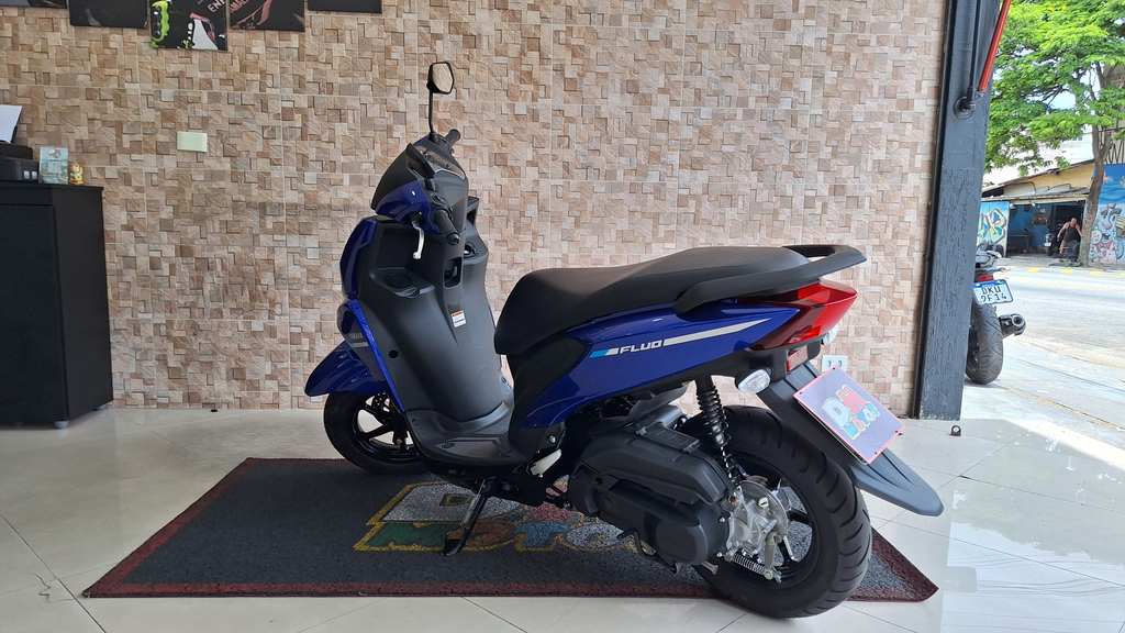 Yamaha FLUO Azul