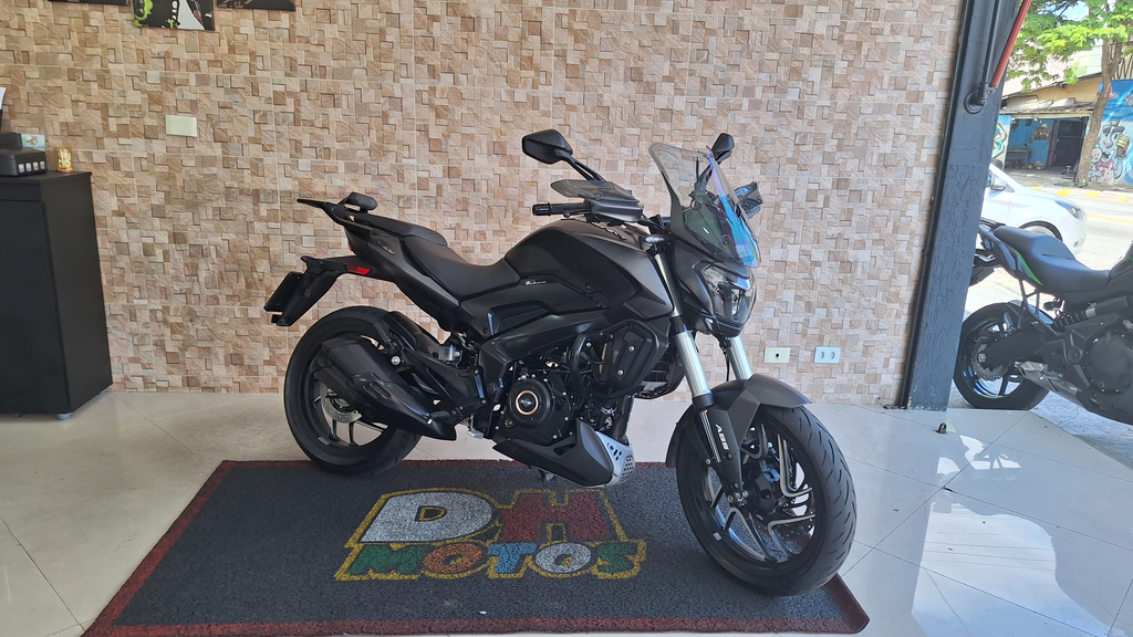Bajaj DOMINAR Preto