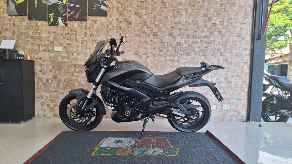 Bajaj DOMINAR Preto