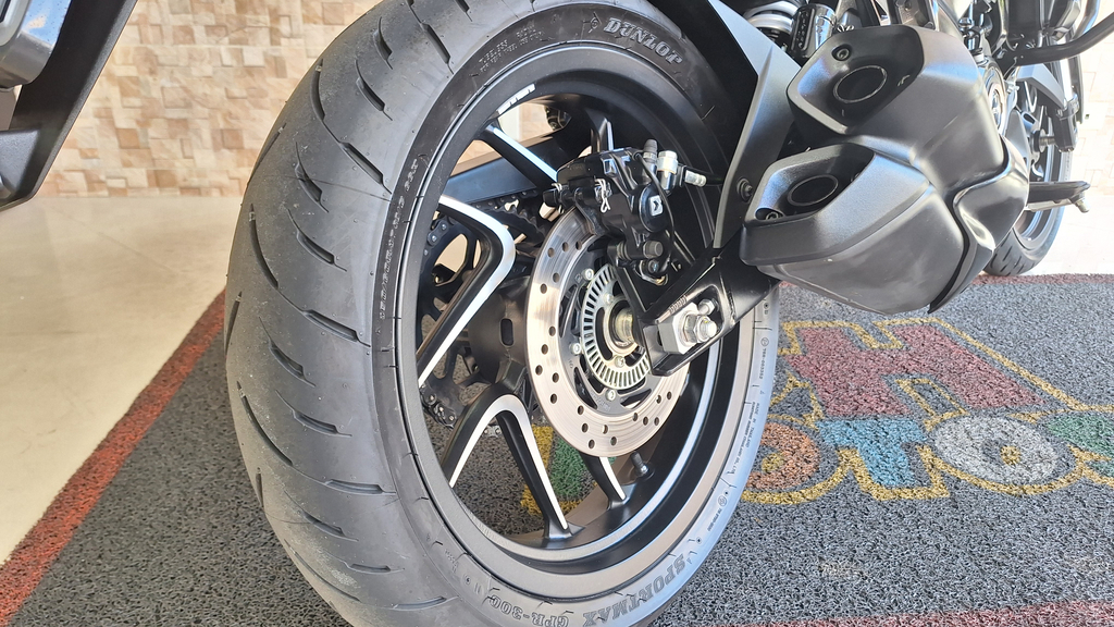Bajaj DOMINAR Preto