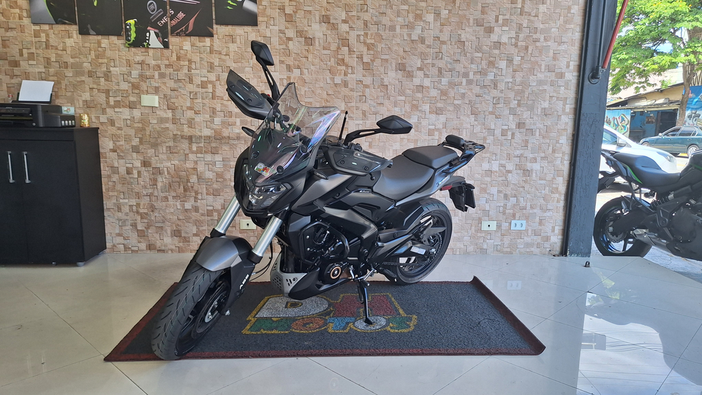 Bajaj DOMINAR Preto