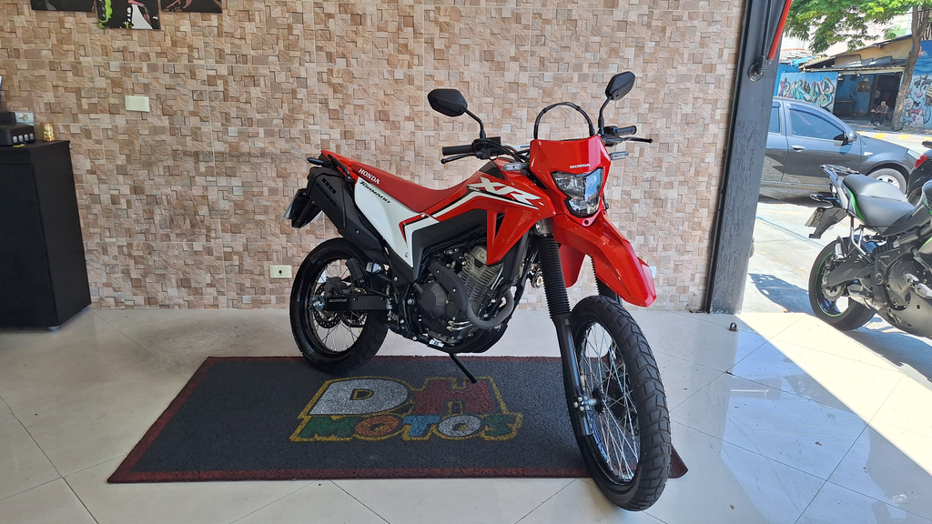 Honda XR 300L Vermelho