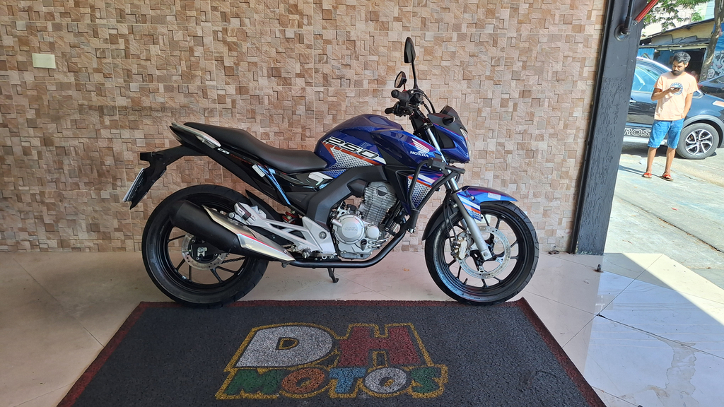 Honda CB 250 Azul