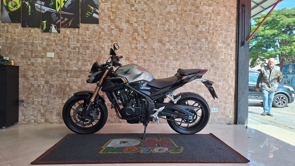 Honda CB 500F Prata