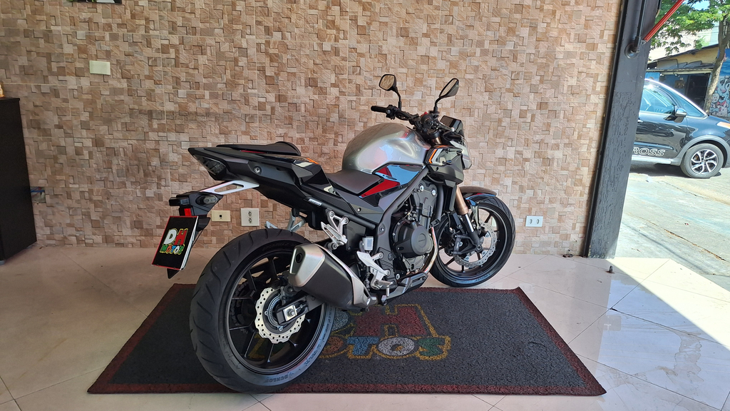 Honda CB 500F Prata