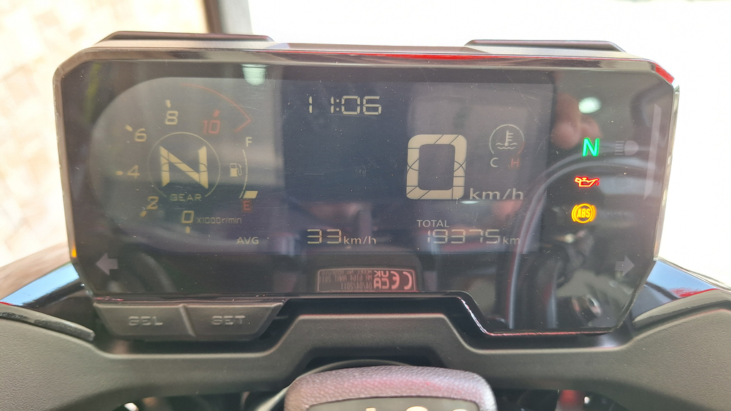 Honda CB 500F Prata