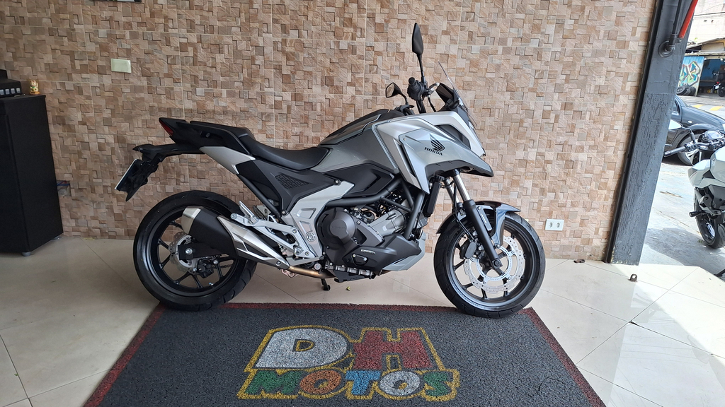 Honda NC Prata