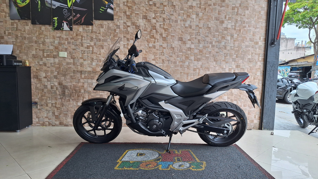Honda NC Prata