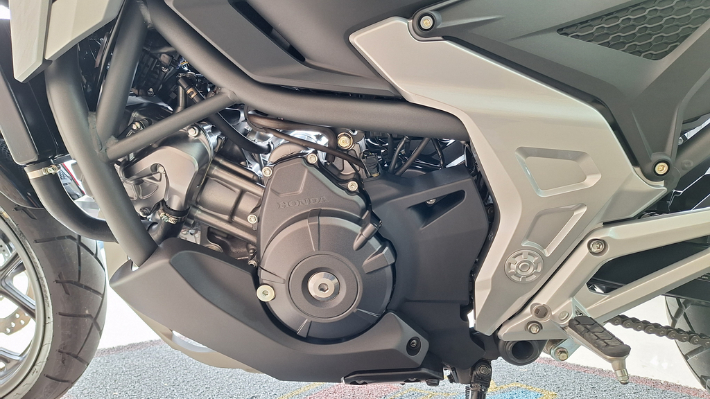Honda NC Prata
