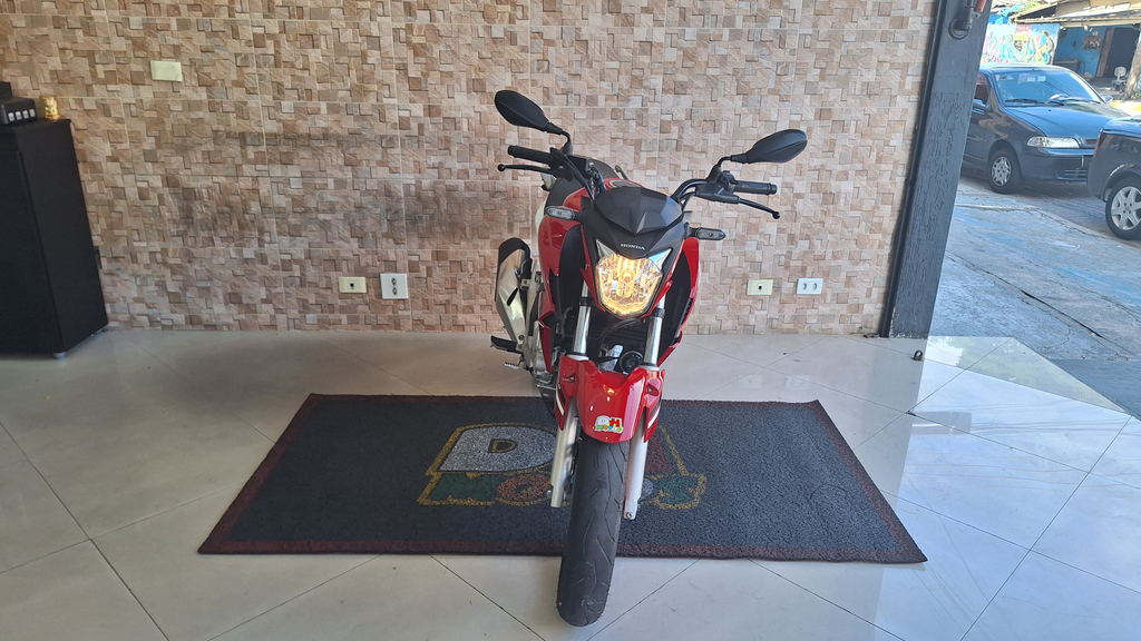 Honda CB 250 Vermelho