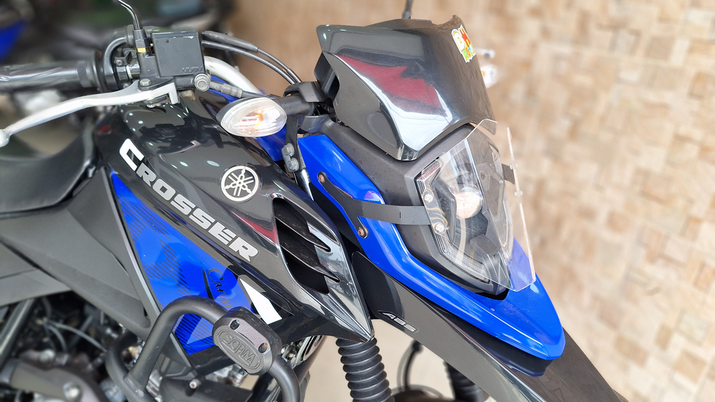 Yamaha XTZ Azul