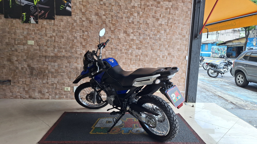 Yamaha XTZ Azul