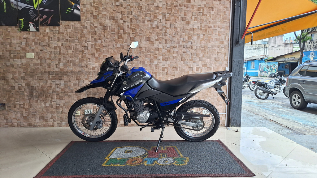 Yamaha XTZ Azul