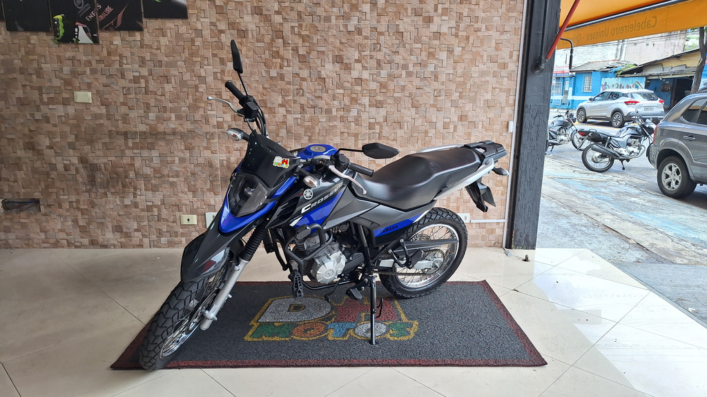 Yamaha XTZ Azul