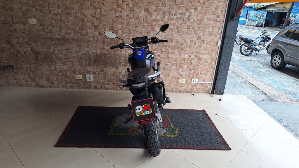 Yamaha XTZ Azul