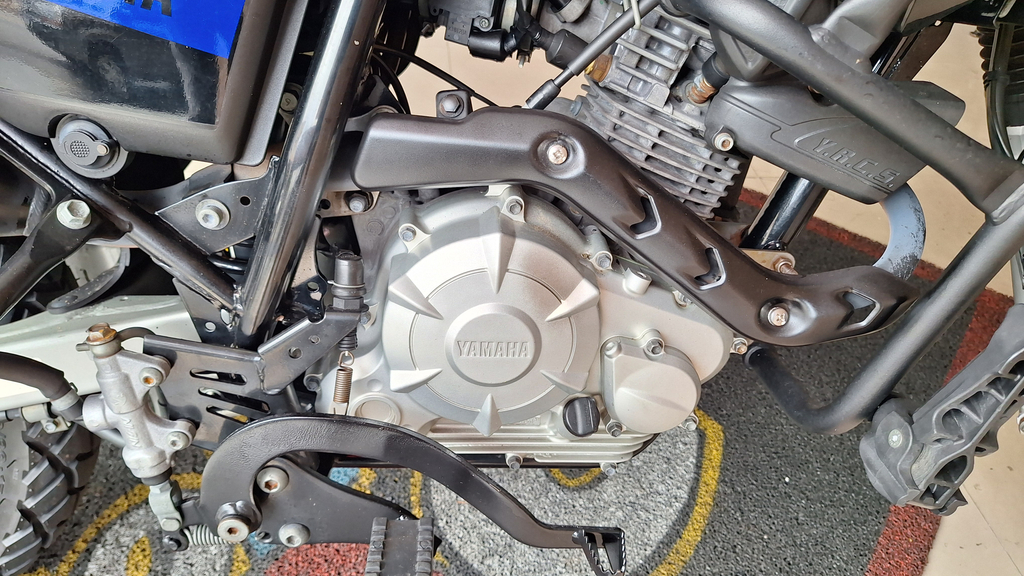 Yamaha XTZ Azul