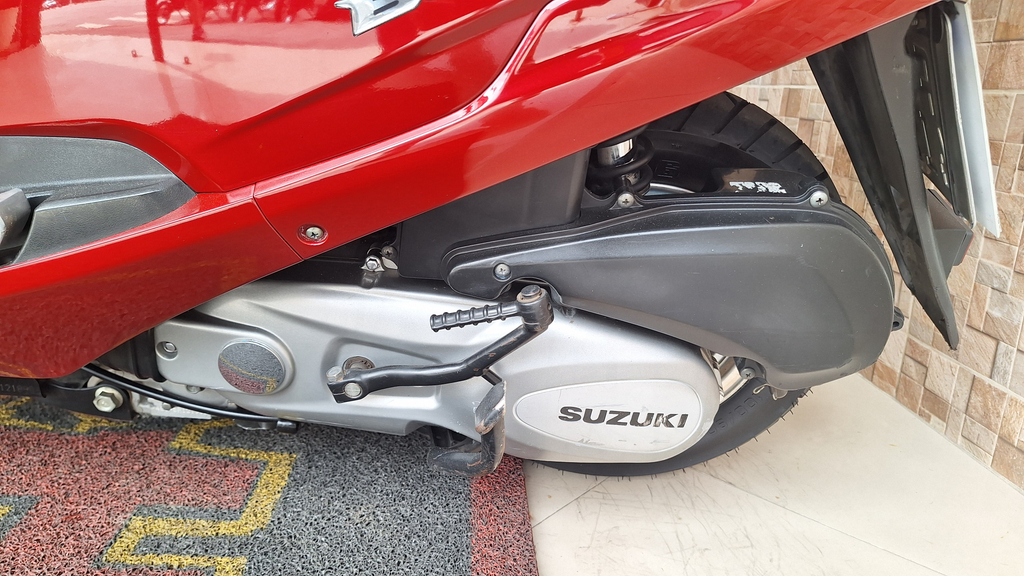 Suzuki BURGMAN Vermelho