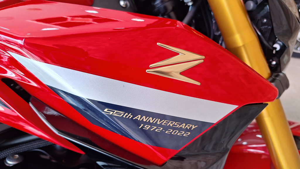Kawasaki Z Vermelho