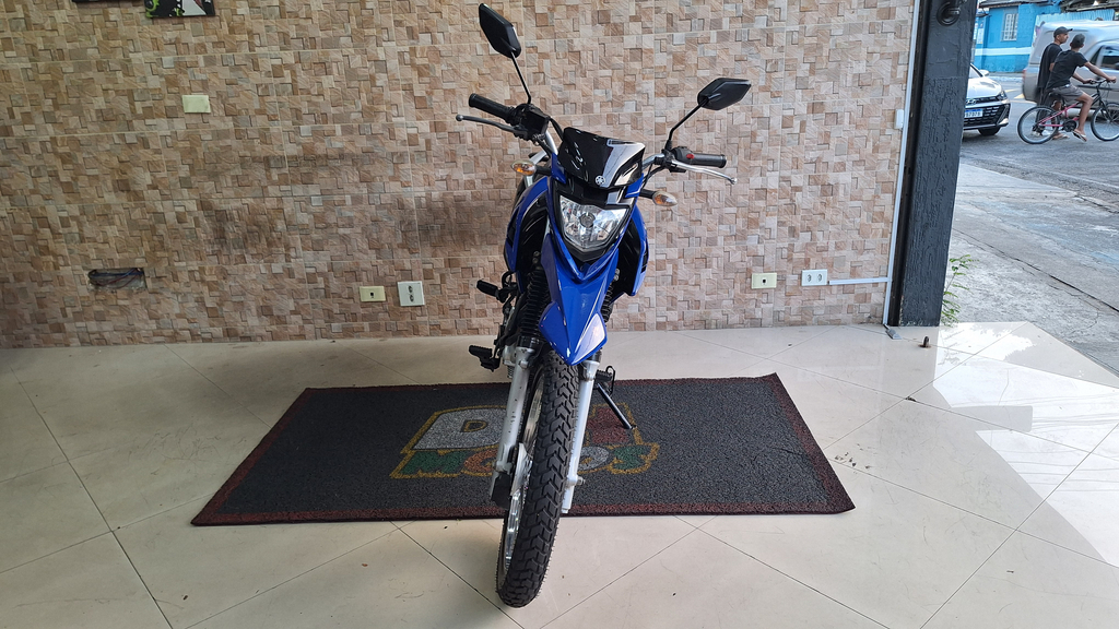 Yamaha XTZ Azul