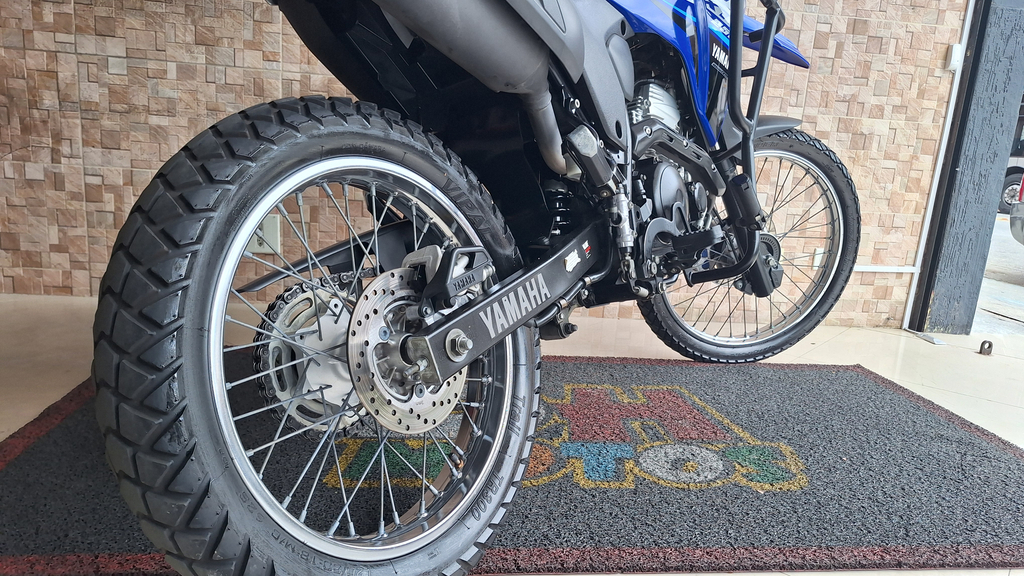 Yamaha XTZ Azul
