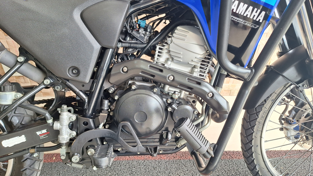 Yamaha XTZ Azul