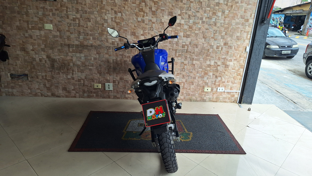 Yamaha XTZ Azul