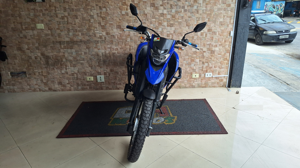 Yamaha XTZ Azul