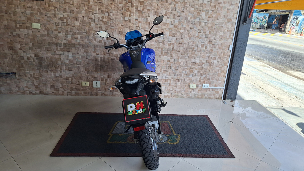 Yamaha XTZ Azul