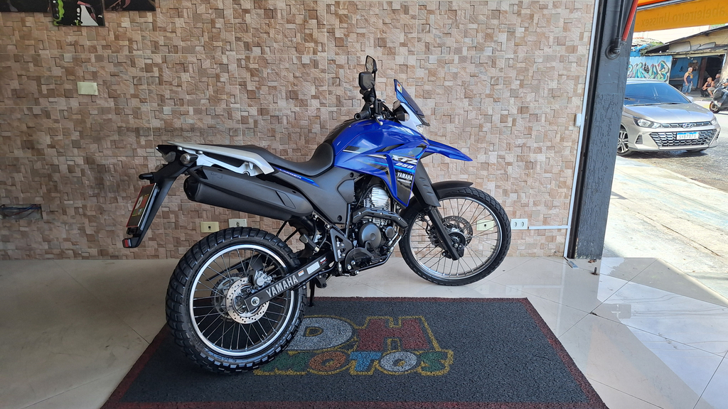 Yamaha XTZ Azul